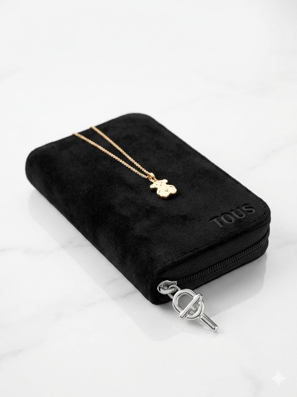 Tous White and Gold Jewelry Travel Case with Bear Charm Set